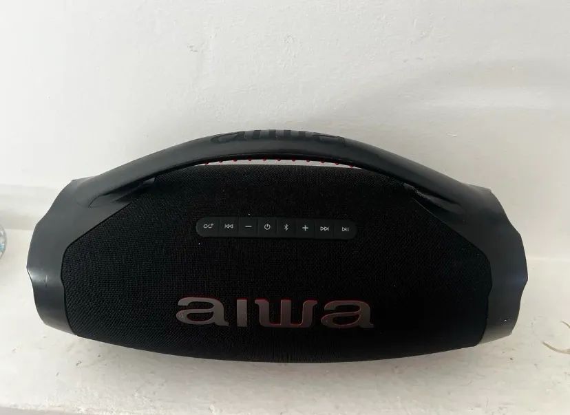 bombox aiwa 