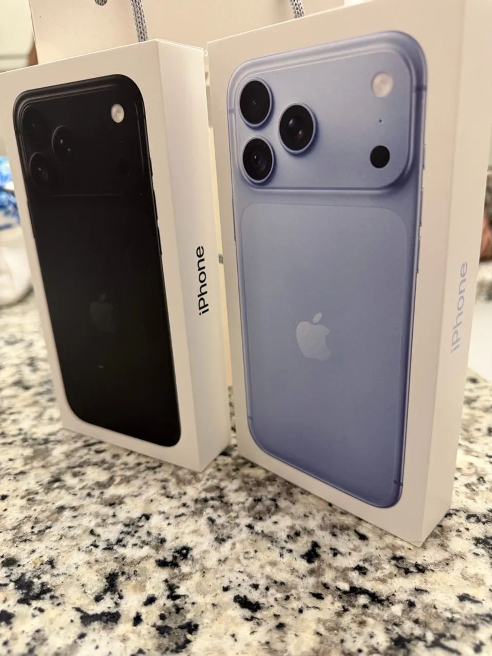 iPhone 18 pro Max 256 preto  - Foto 3