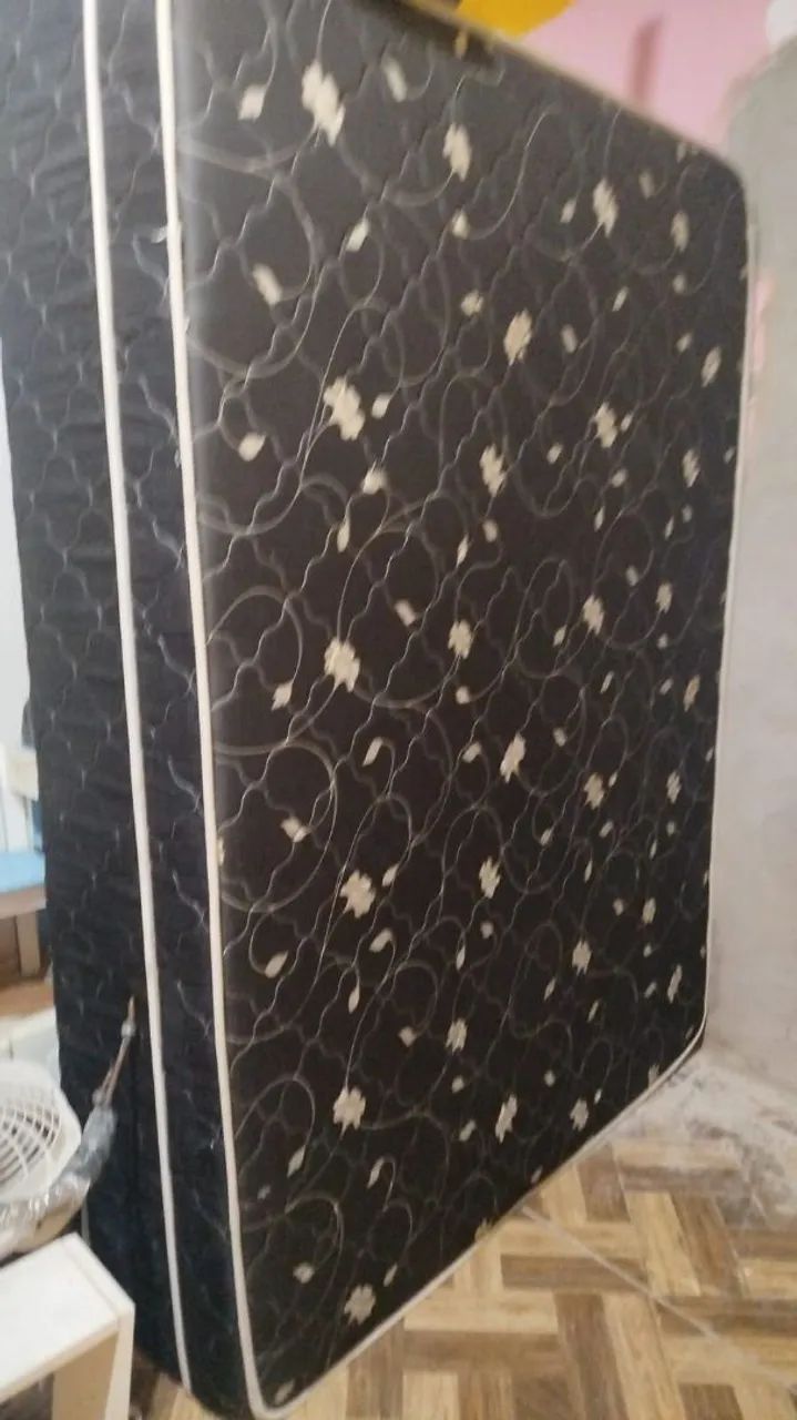 Vende cama box casal conjugada 