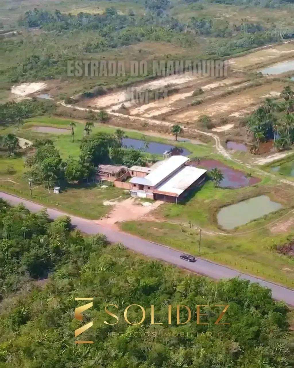 LINDO SÍTIO ENORME Á VENDA COM GRANJA FUNCIONANDO E CASA MOBILIADA
