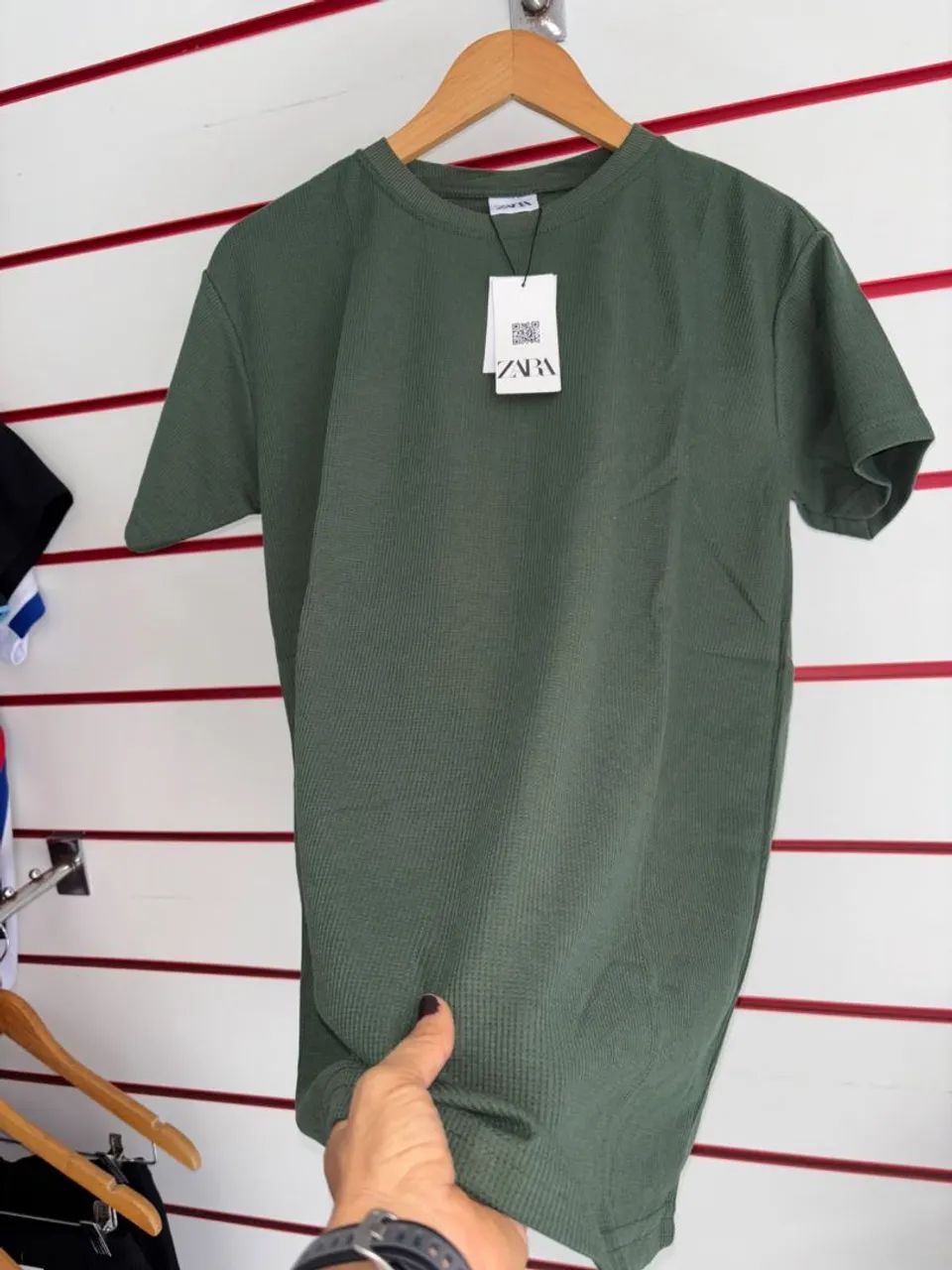 Camisas modelos canelada básicas sem logos - Foto 2