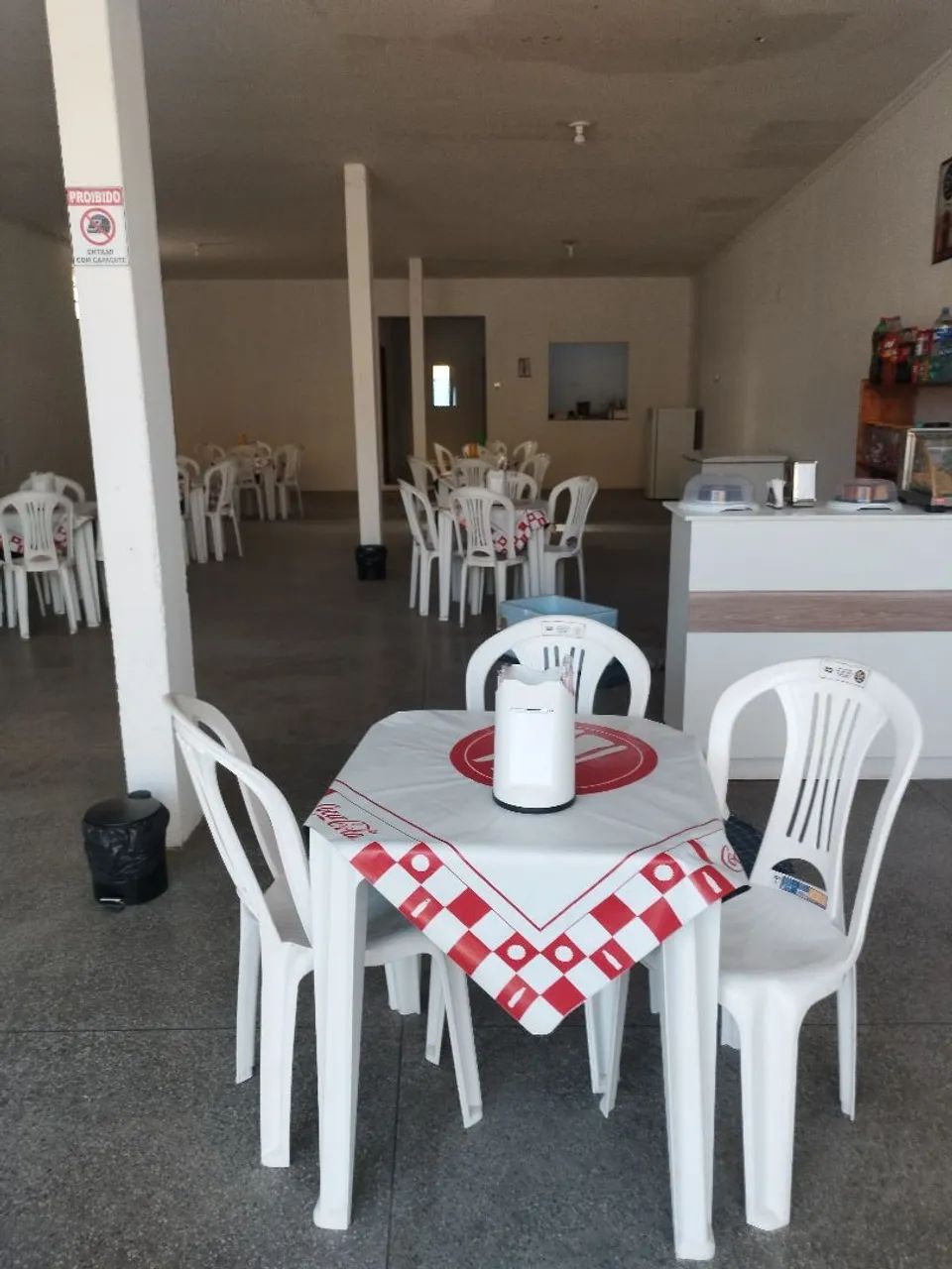 Vendo outros jogos de mesa com 32 cadeiras