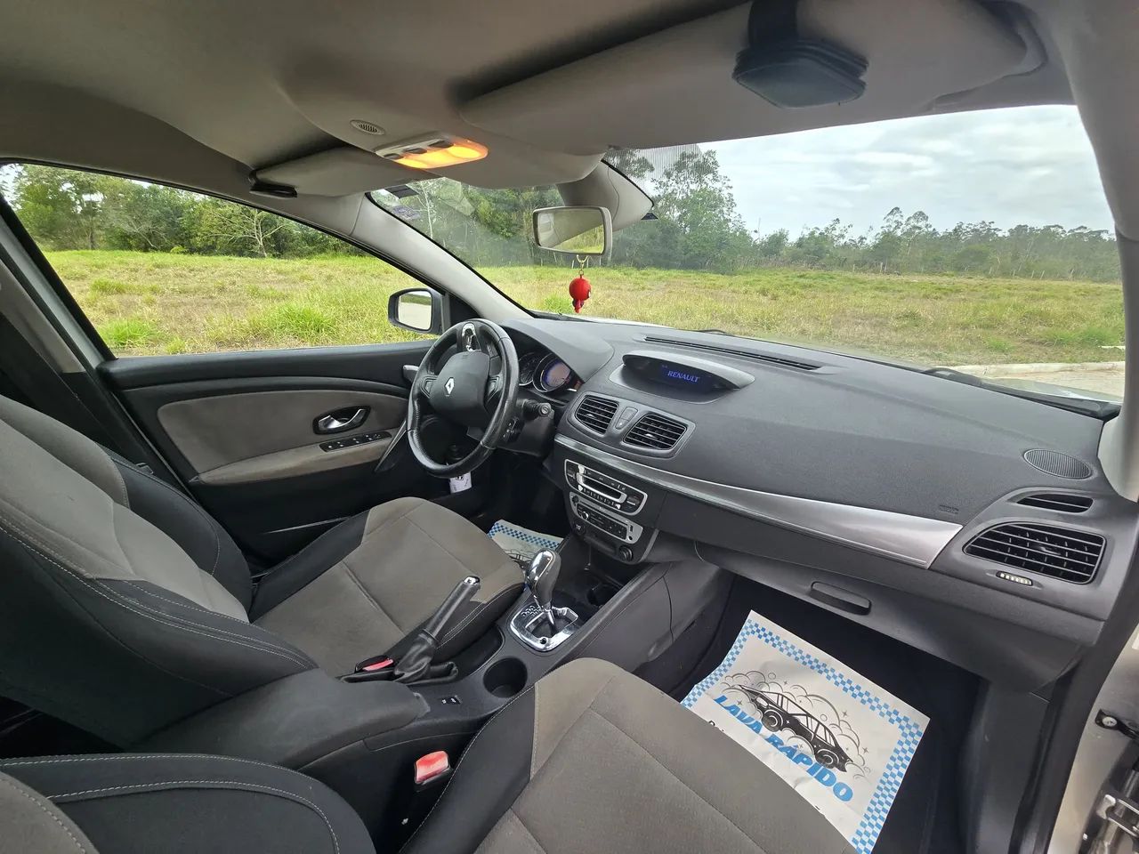Renault Fluence Sed. Dynamique 2.0 16V Flex Aut. 2016 - Foto 2