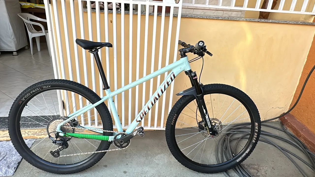 Vendo specialized rockhopper comp 
