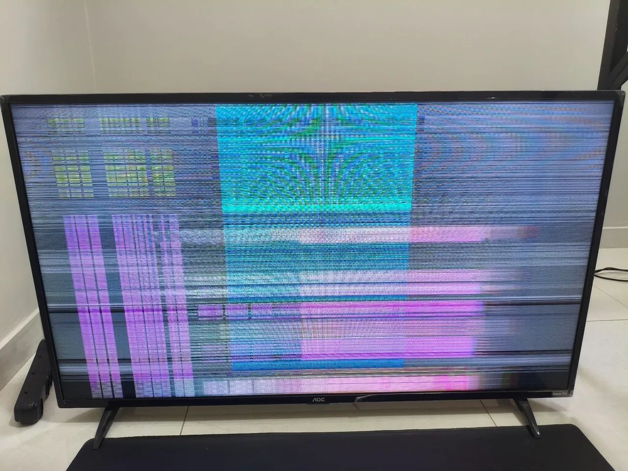 Tv Roku AOC 43 ( defeito )