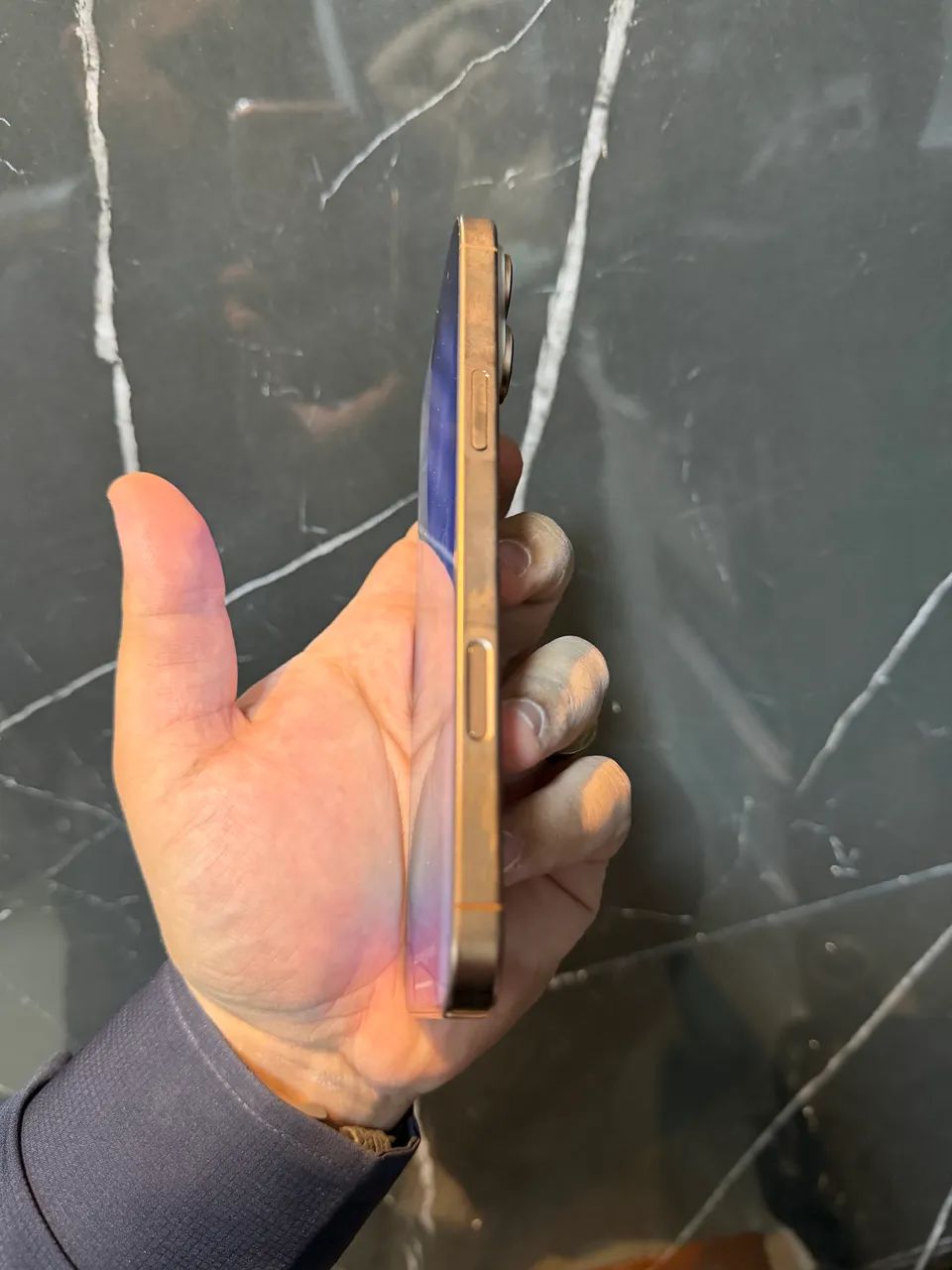 iPhone 16 Pro Max 94% bateria  - Foto 3