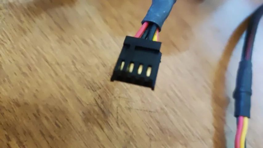 Cabo Fonte Modular 4 Pinos (2x2) P/ 2x Molex IDE + 1x Floppy - Foto 4
