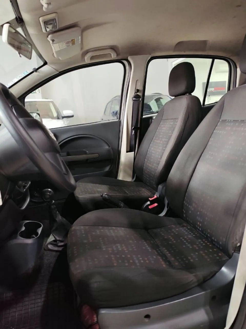 Fiat Uno WAY 1.0 EVO Fire Flex 8V 5P 2015 - Foto 5