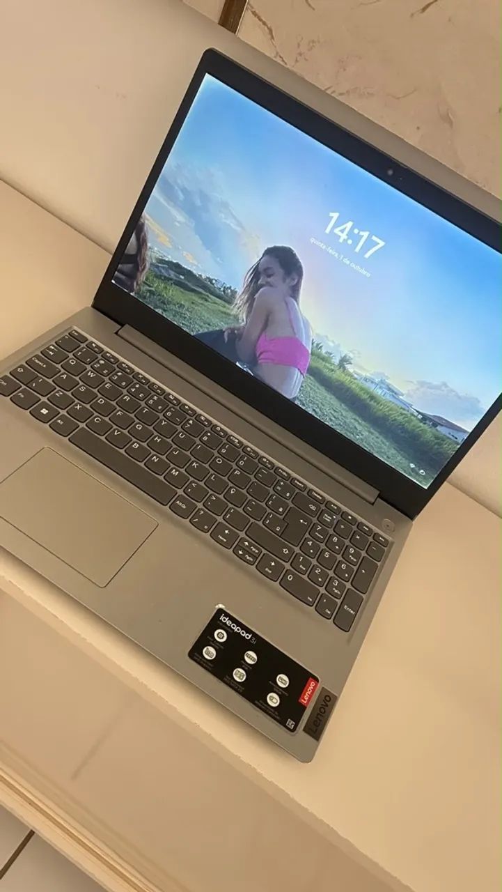 Vendo notebook Lenovo ideapad - Foto 2