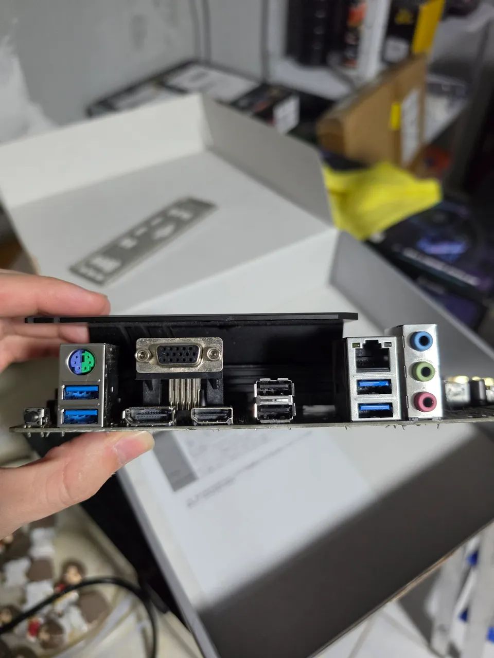 Placa-mãe ASUS TUF GAMING A520M-PLUSII - Foto 3