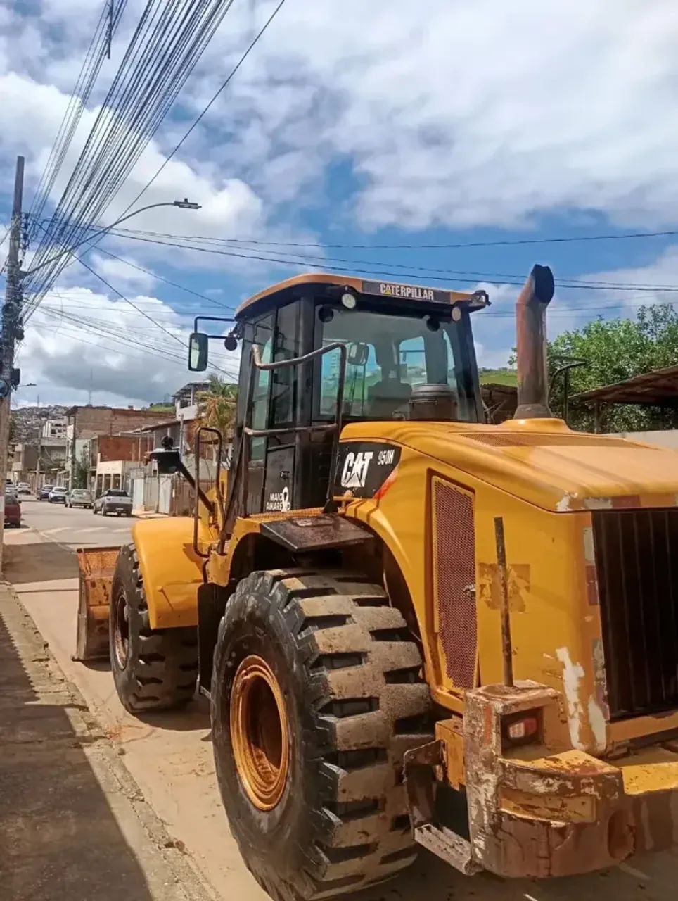 TRATOR A VENDA
