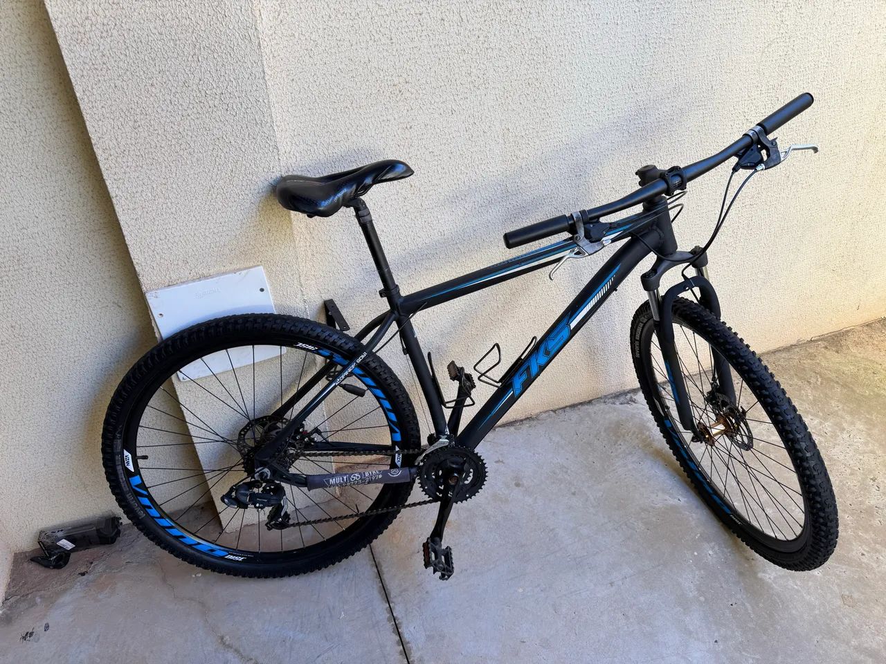 Bicicleta FKS Start Aro 29 PRETA/AZUL
