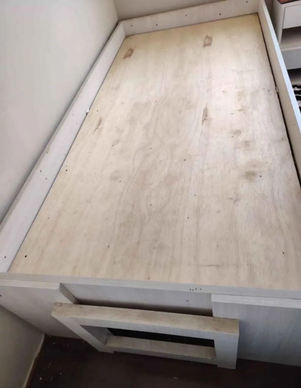 Cama de solteiro 