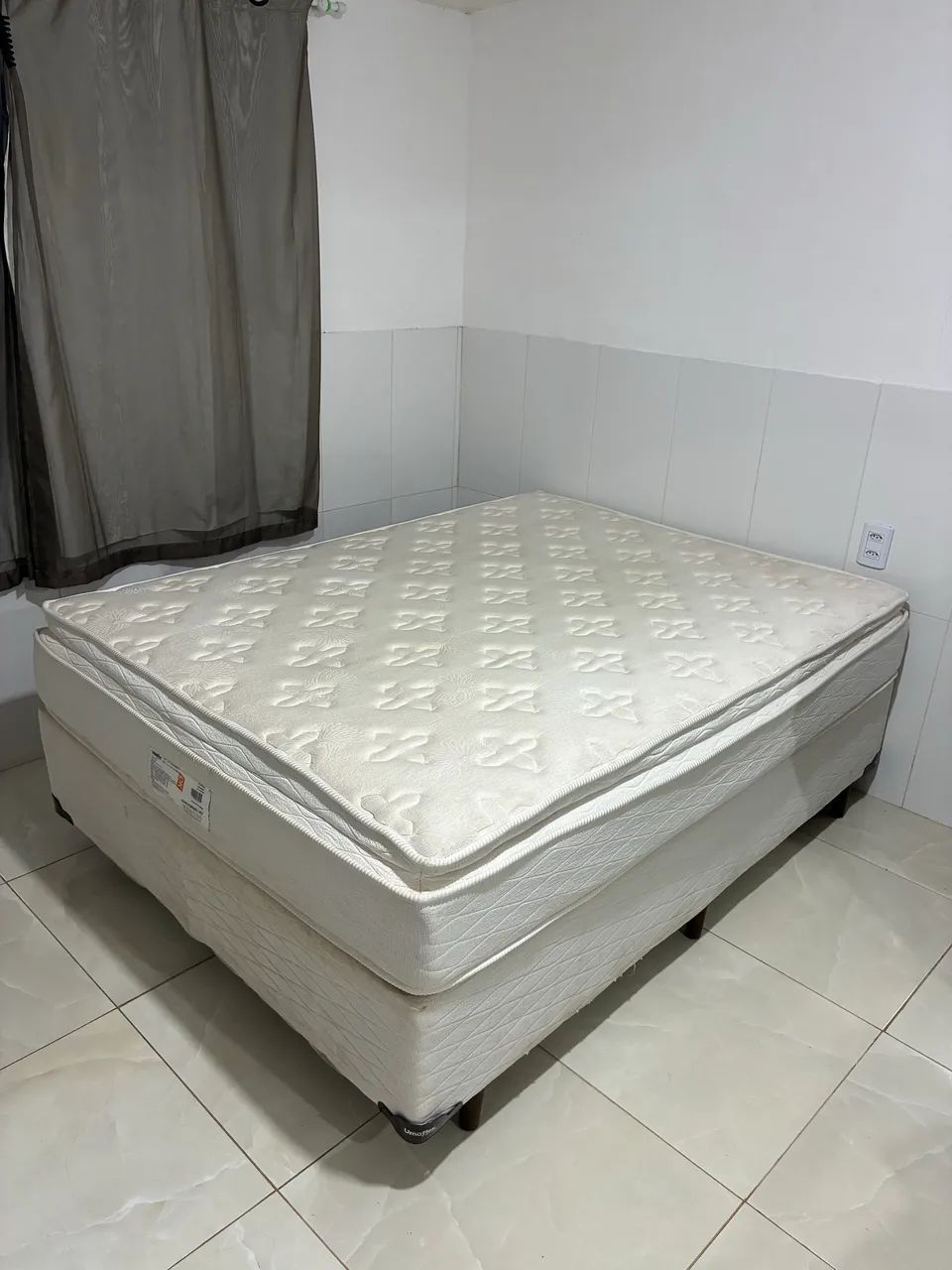 Vendo cama box casal - Foto 2