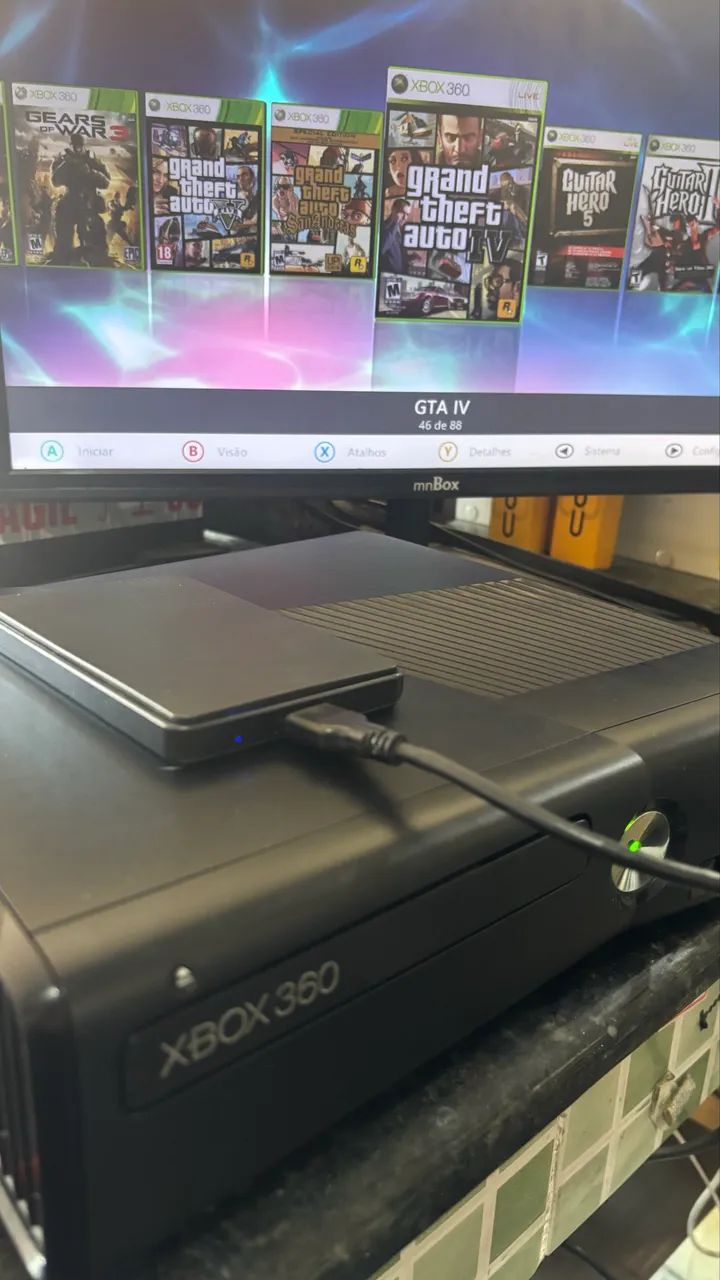 XBOX 360 c/ + de 85 jogos  - Foto 2