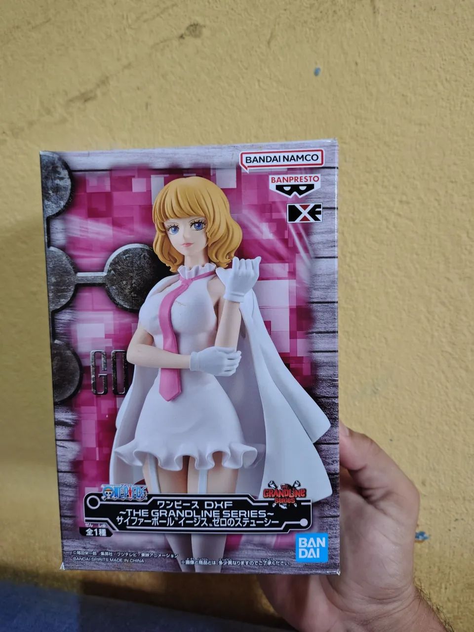 ONE PIECE - STUSSY DXF - BANDAI/BANPRESTO