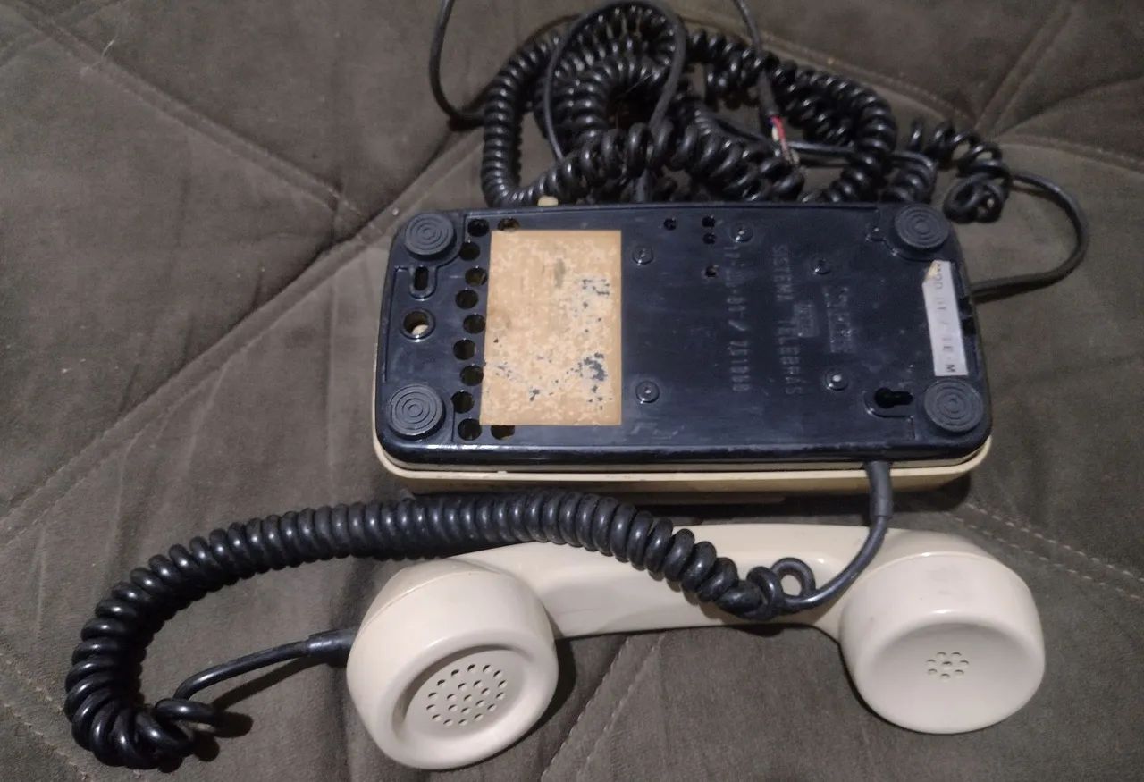 Telefone de disco antigo - Foto 4