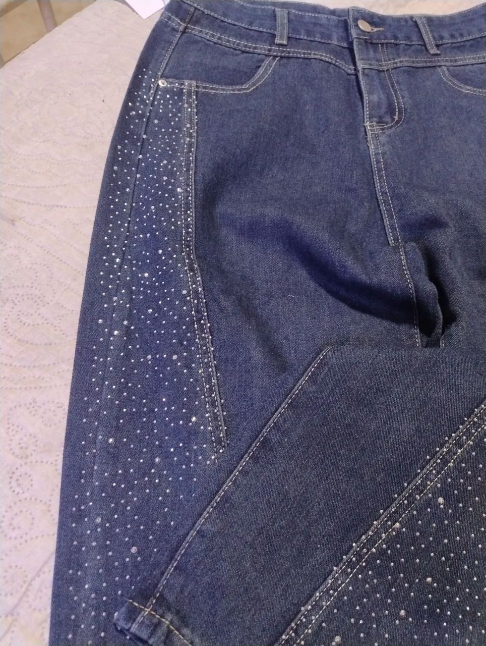Calça jeans com brilho strass 40 nova - Foto 3