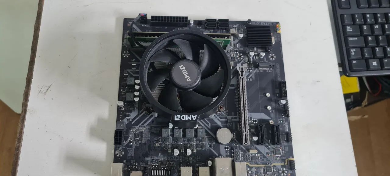 KIT RYZEN 5 5600GT - Foto 2