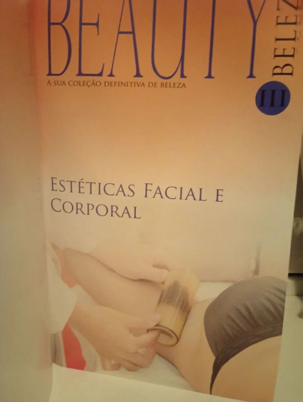 BOX COM LIVRO + 10 DVDS + 2 TESOURAS ESPECIAIS  - Foto 3