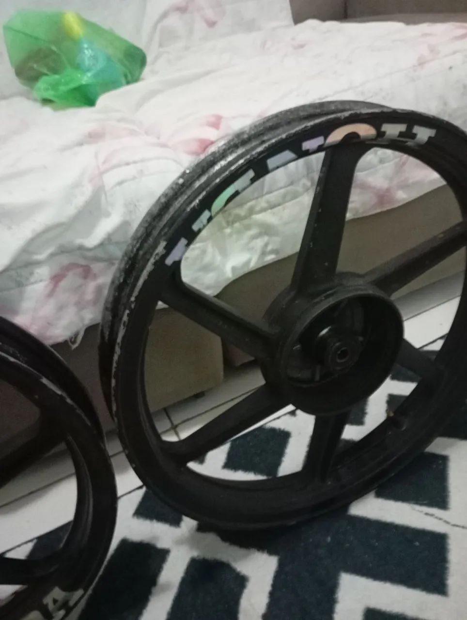 Vendo jogo de roda  - Foto 2
