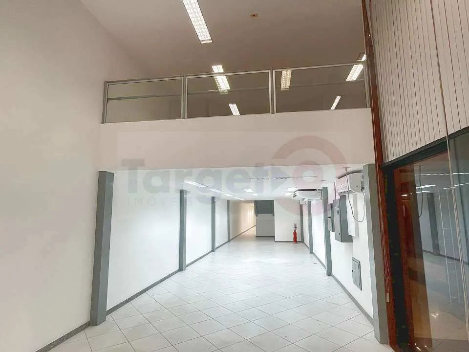 LOJA COMERCIAL | 208 M² | EMPRESARIAL QUITANDA