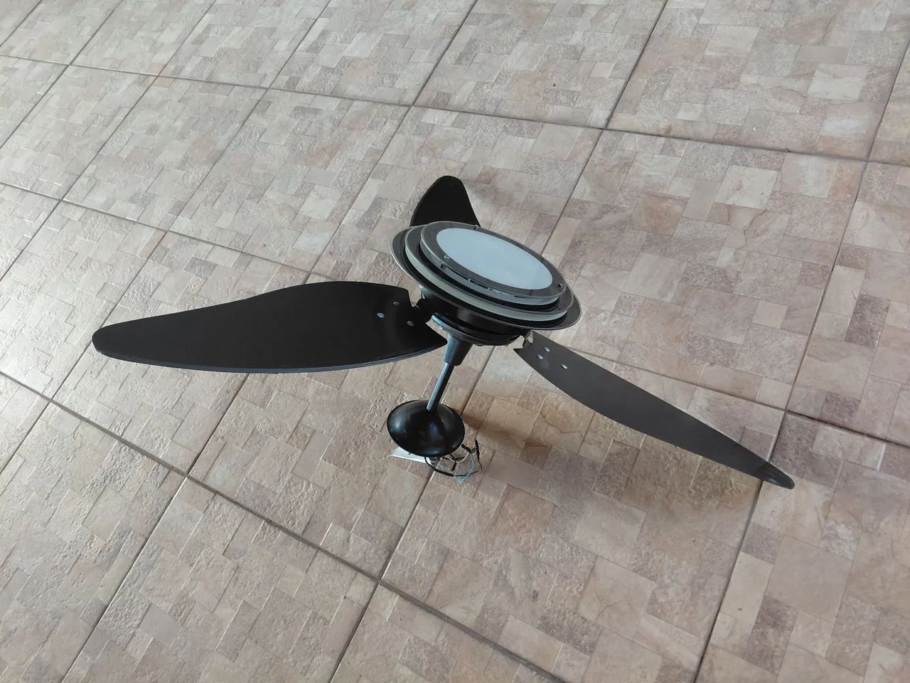 Ventilador de teto 3 pás - Foto 2