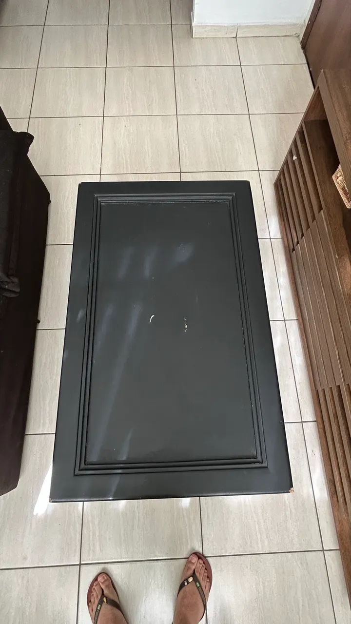 Mesa de Centro Estilo Rústico/Colonial em Madeira - Pintura Preta - Foto 4