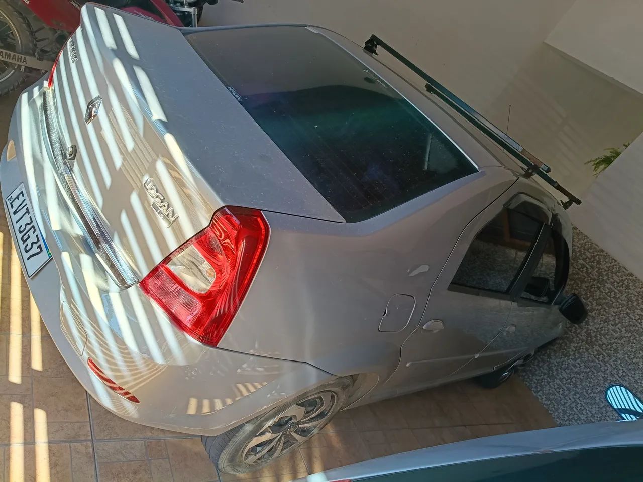 Renault Logan Expression Hi-flex 1.6 8V 4P 2011 - Foto 2
