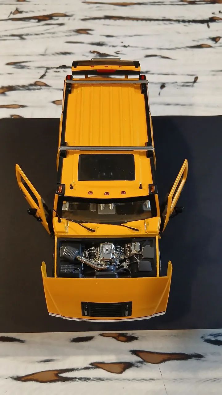 Hummer H2 SUV 2003 da Jada Toys. Escala 1:24 - Foto 5