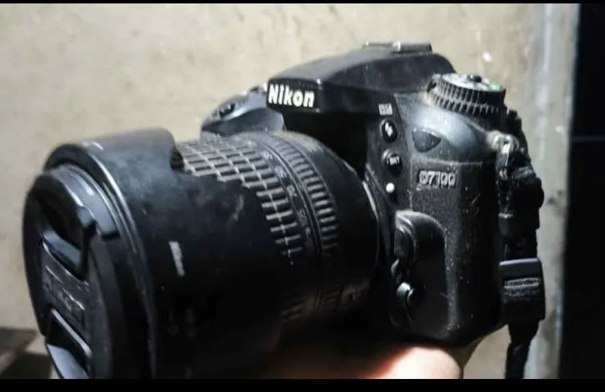 Câmera Nikon D7100 + acessórios  - Foto 4