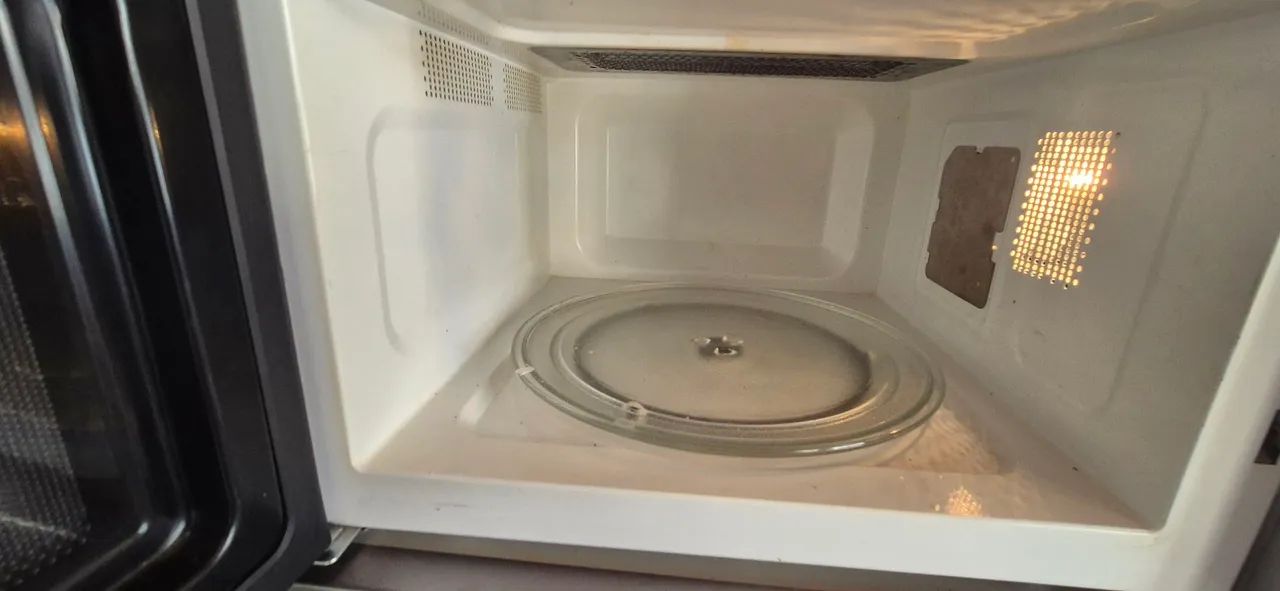 Micro-ondas Brastemp usado - Foto 3