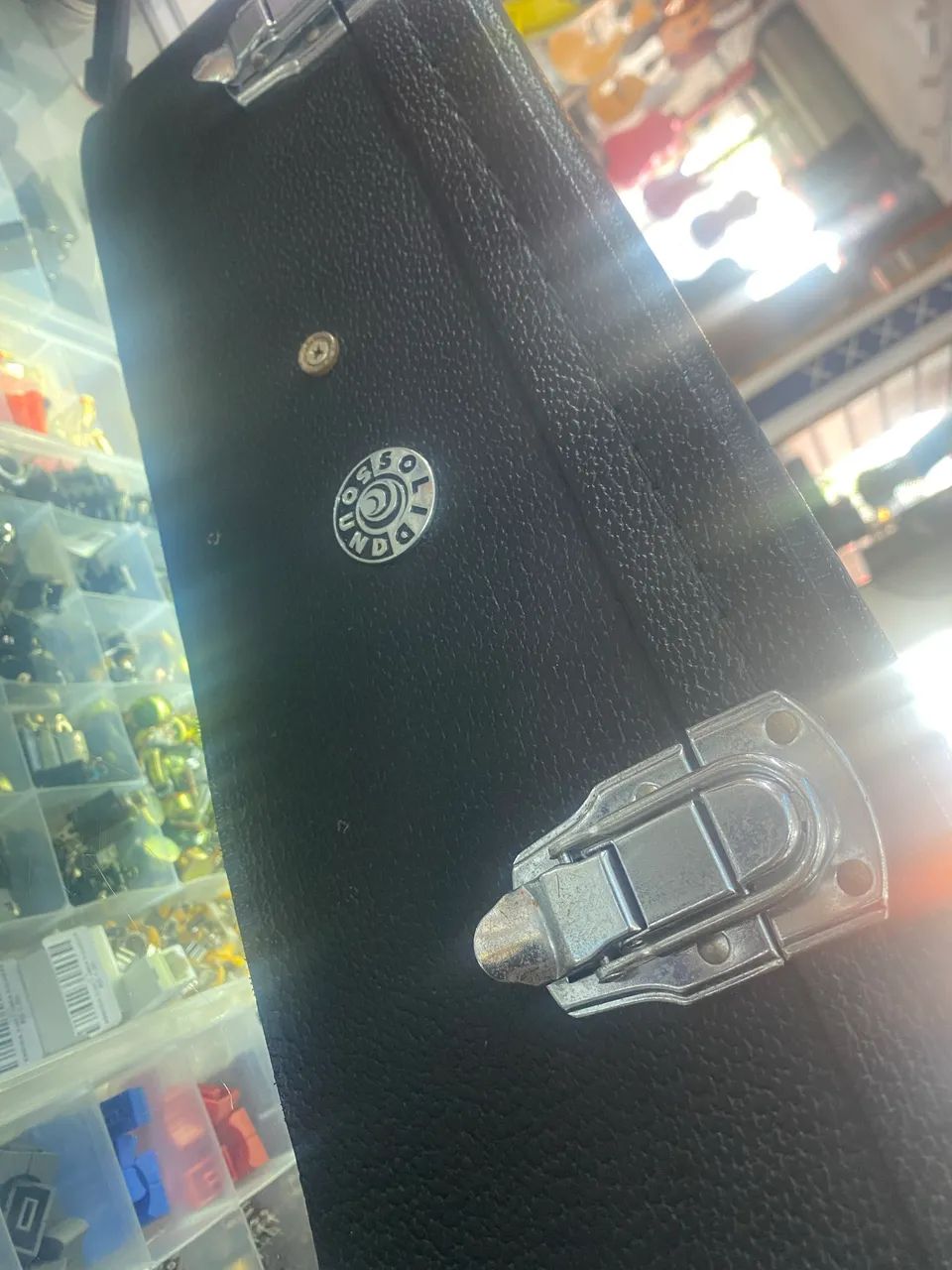 Case estojo violão top de linha sólid sound