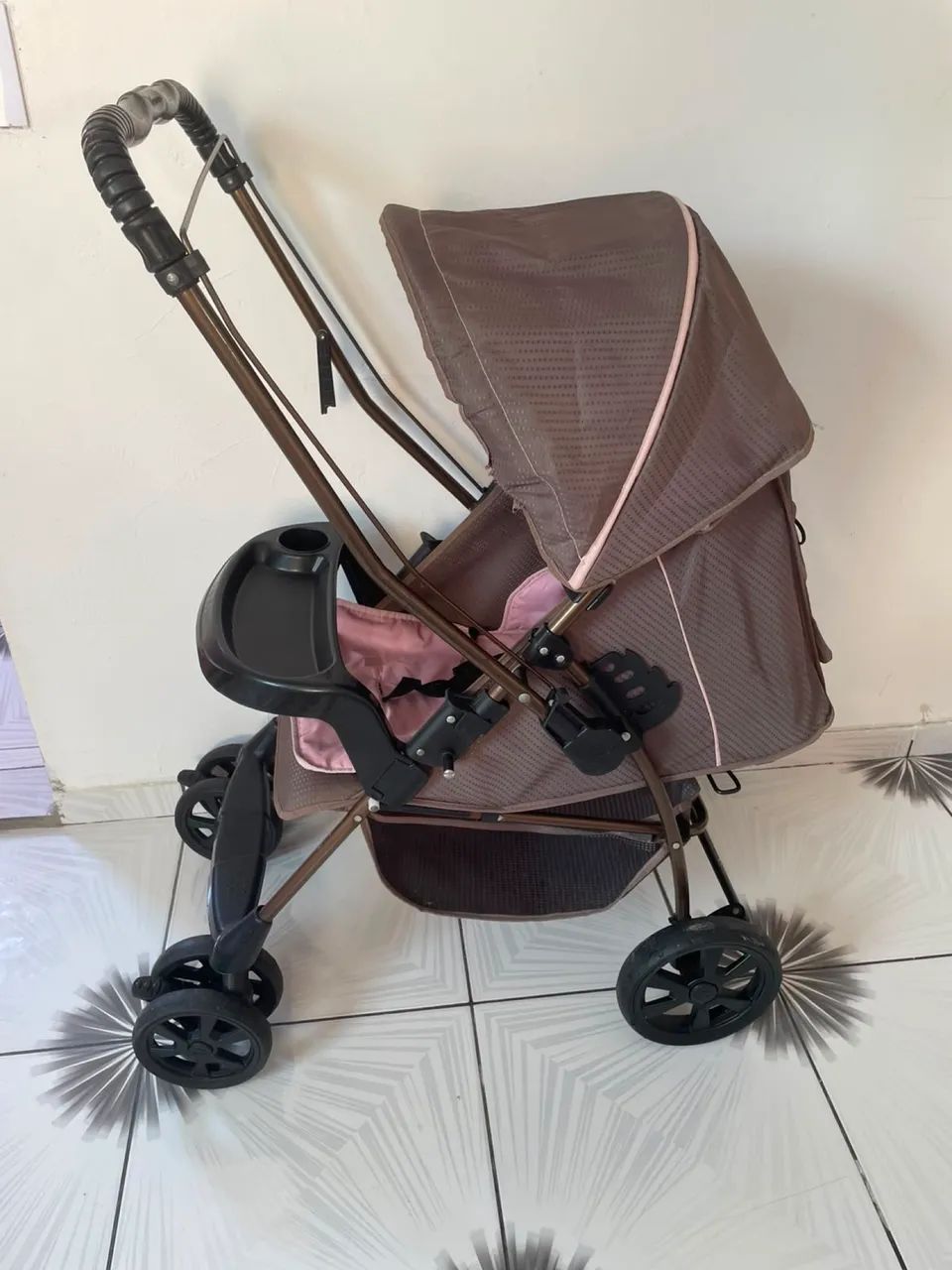 Vendo carrinho de bebê  - Foto 4