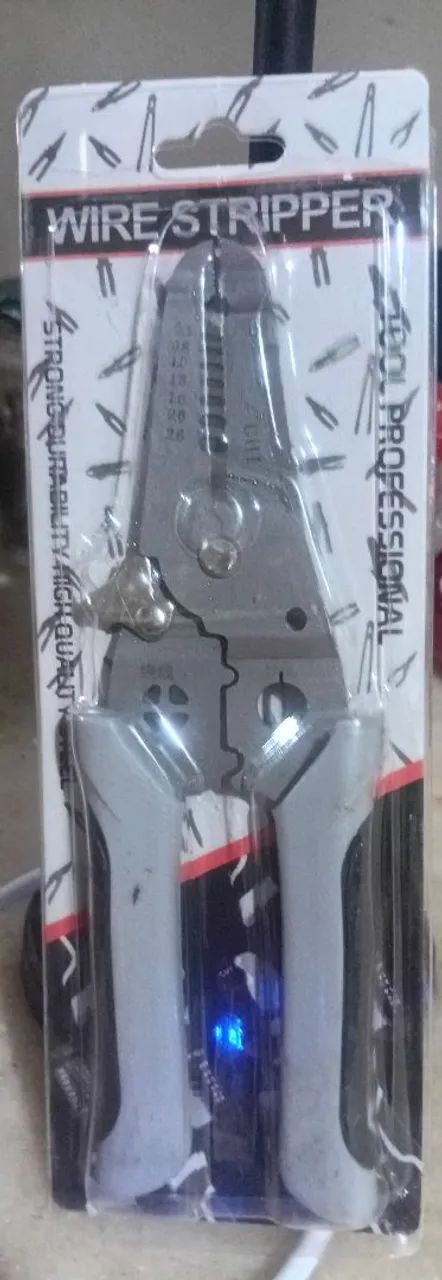 ALICATE PROFISSIONAL MULTIUSO