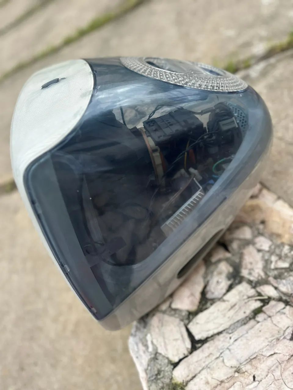 Computador iMac G3 cinza nao funcionando