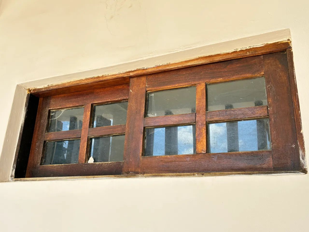 Janelas e portas madeira - Foto 2
