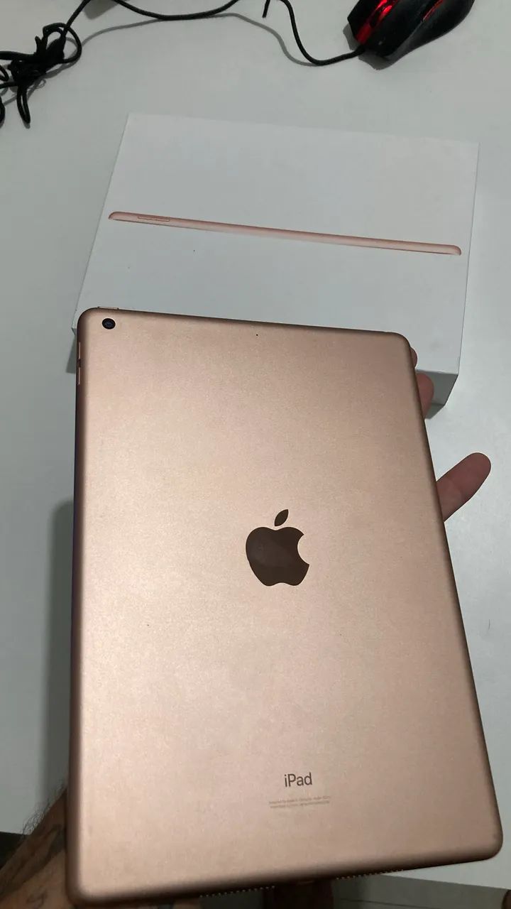 iPad 8th generation 32gb Wi-Fi - Tablets e E-Readers - Ponta de