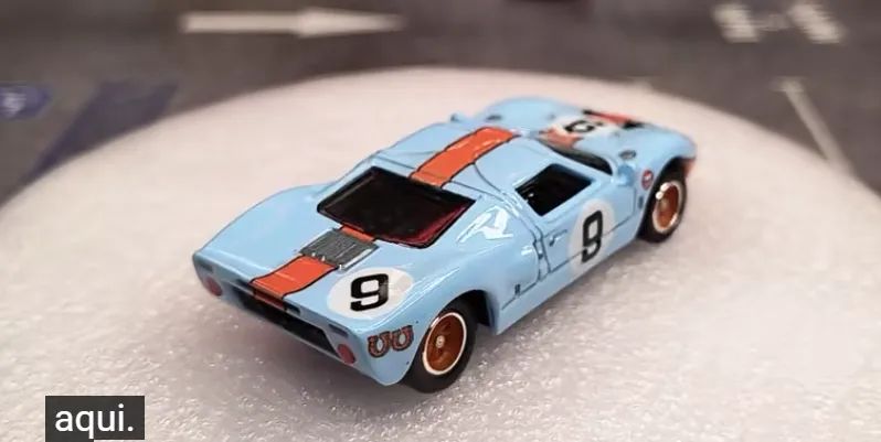 Hot Wheels Premium Ford GT 40 GULF 24h de Le Mans - Foto 3