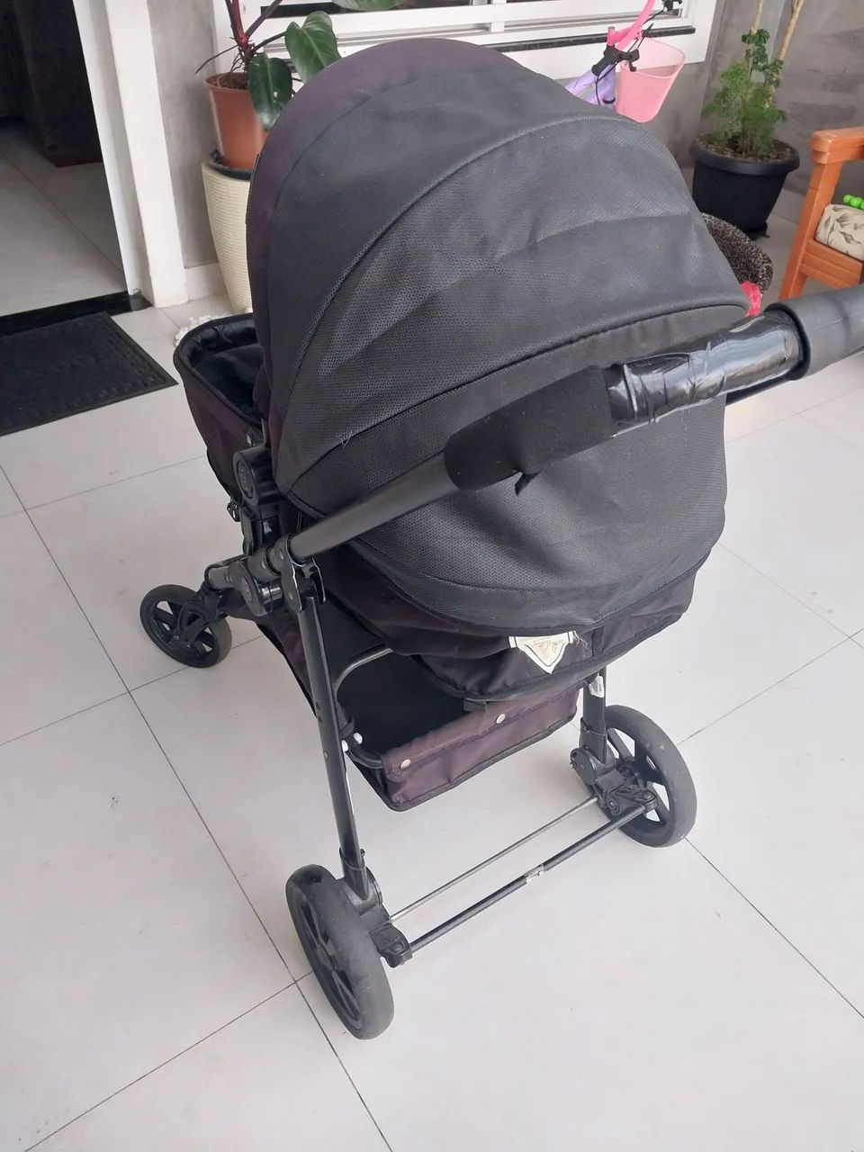 Carrinho de bebê galzerano,  vender rápido.  - Foto 2
