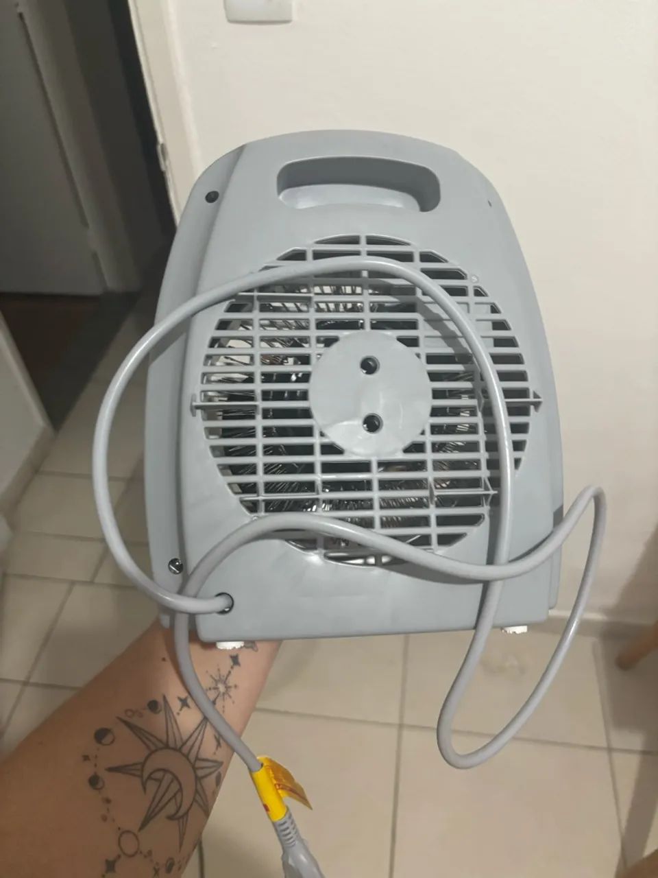 Aquecedor elétrico portátil  - Foto 2
