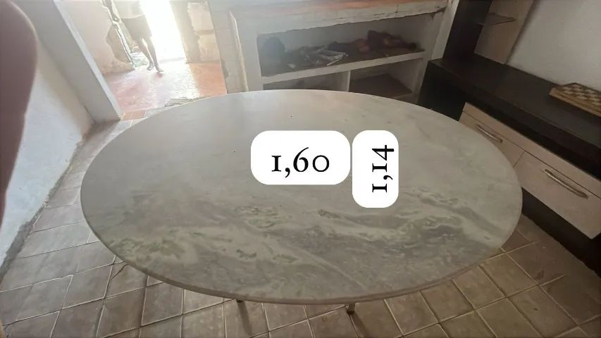 Mesa de Marmore redonda