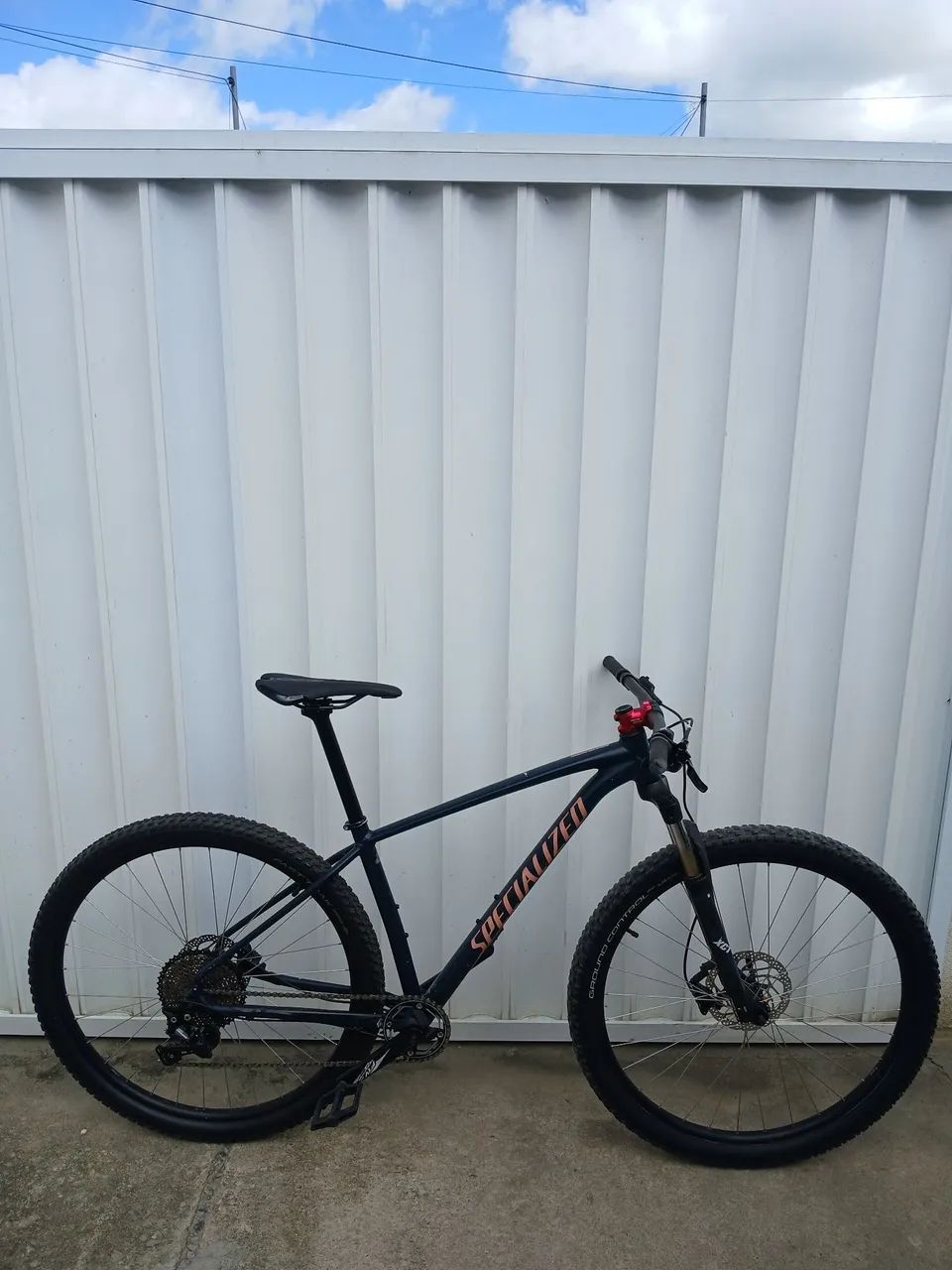Bicicleta Specialized Rockhopper TAM 17