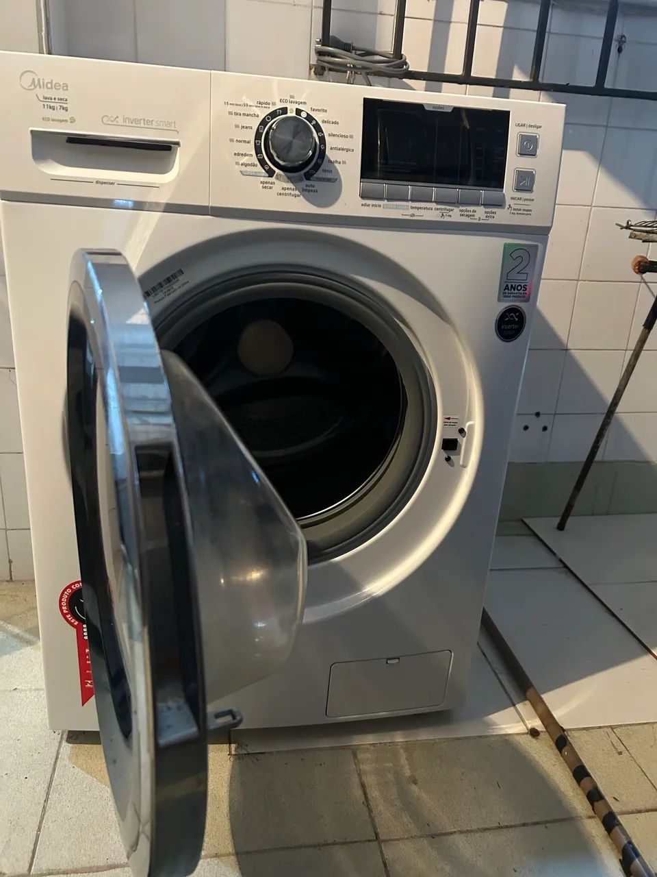 Máquina lava e seca COM MOTOR DANIFICADO 