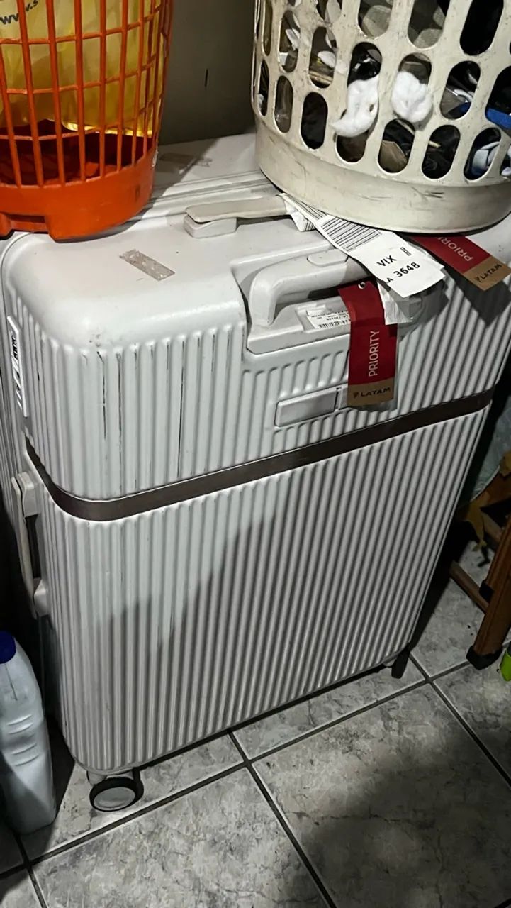 VENDO MALA DE VIAGEM GRANDE - Foto 2