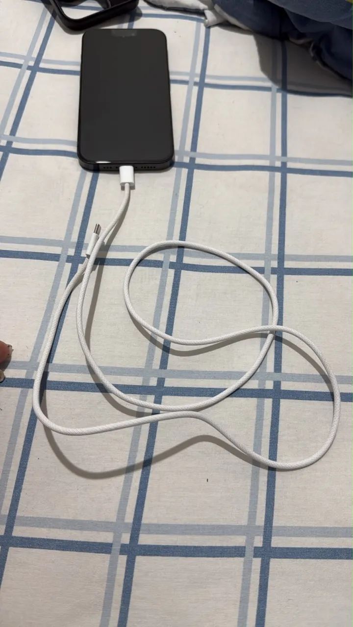 iPhone 15 pro 512g - Foto 3