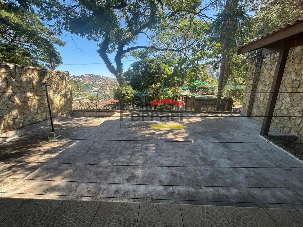 Sobrado na Cachoeirinha - Foto 2
