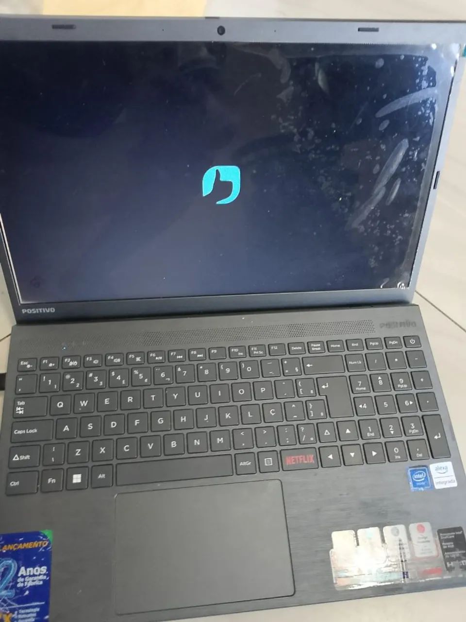 Notebook positivo 