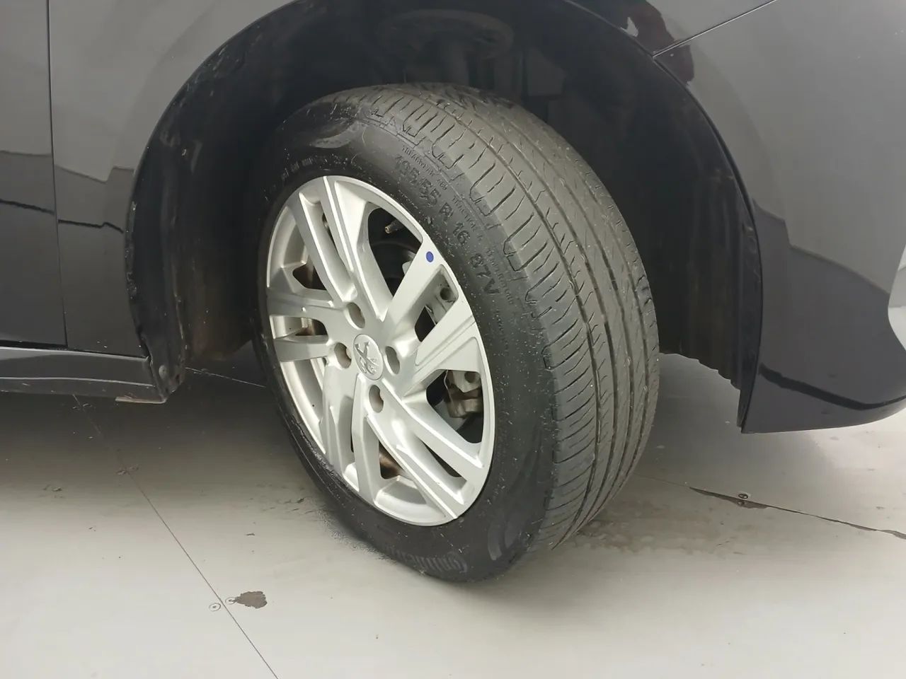 Peugeot 208 Active 1.6 Flex 16V 5p Aut., foto 12 de 16