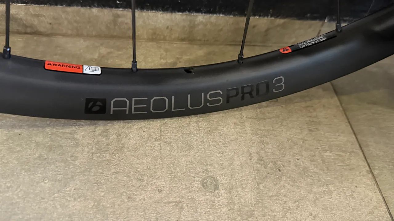 Roda Speed Bontrager Disc 35mm Carbono - Foto 4